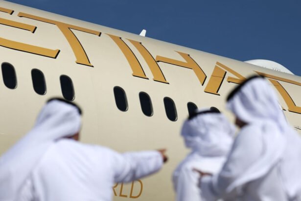 شركة الطيران الوطنية الإماراتية
