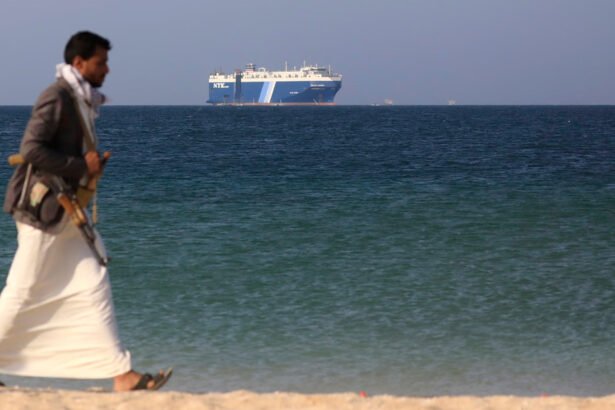 مضيق باب المندب
