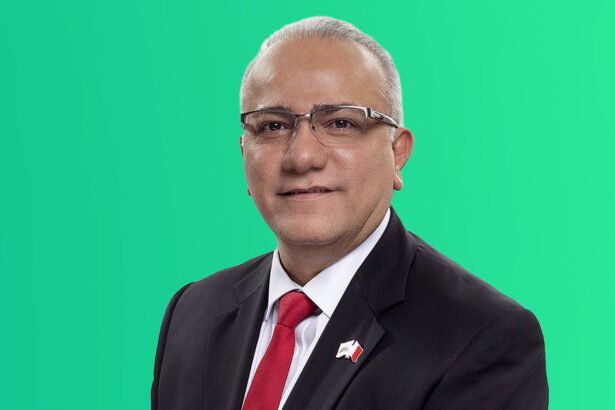 الرئيس التنفيذي لشركة ألمنيوم البحرين «ألبا»